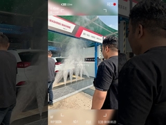 熱烈に歓迎 イランからの顧客は,私たちの工場を訪問してください!コロンの洗車機は,あなたの信頼に値します!