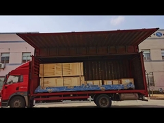 コロンがイランに 洗車システム2台を 積んで送ってくれています