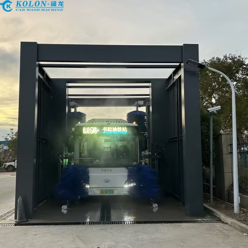 制限のない最大長さのバス清掃機1台あたり3〜5分時間の節約