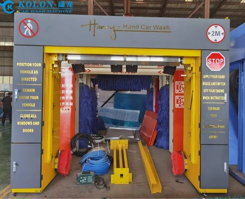 Kolon KL-6VF ロールオーバー洗車機は、ビジネスの成長に応じて簡単にアップグレードおよびカスタマイズできるモジュラー設計を特徴としています